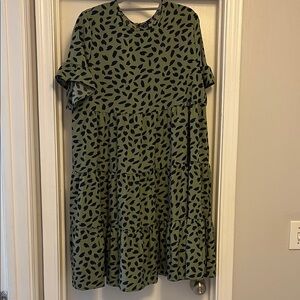 SHEIN Green and Black Mini Dress